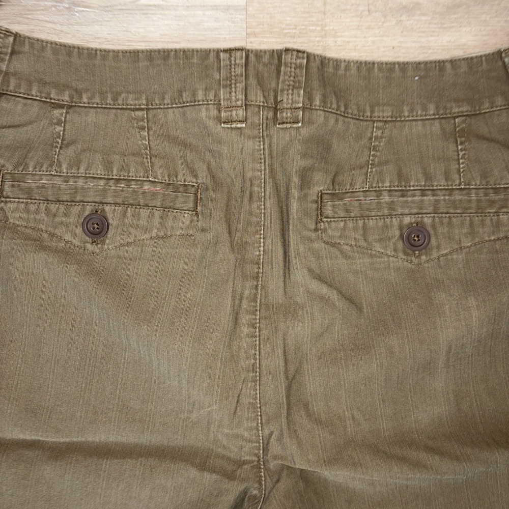 Quiksilver Casual Shorts Men's Size 34 X 21 Army Green Surf Skate Skateboard - Picture 5 of 11